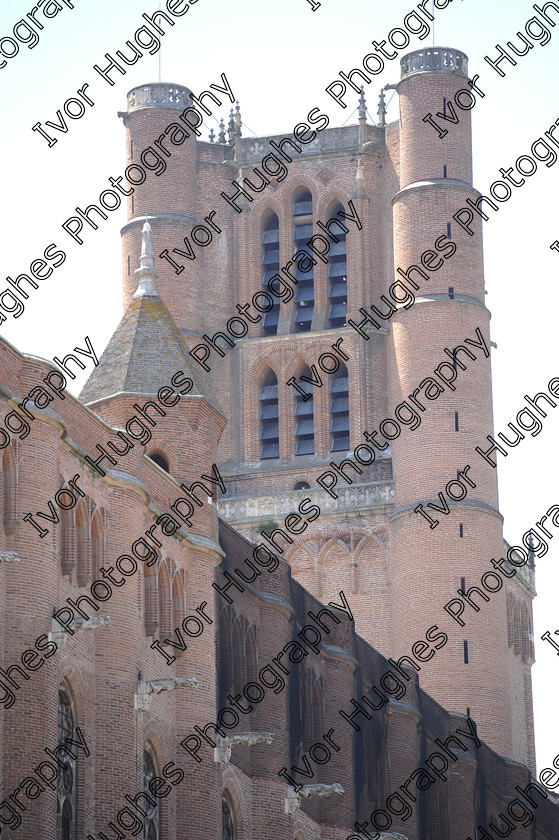 D3N2927 
 Albi town city centre Tarn France street red brick tower 
 Keywords: Albi town city centre Tarn France street red brick tower