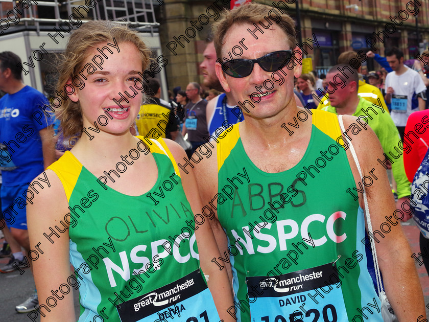 009 
 Keywords: NSPCC runners Great Manchester 10k Run 2016