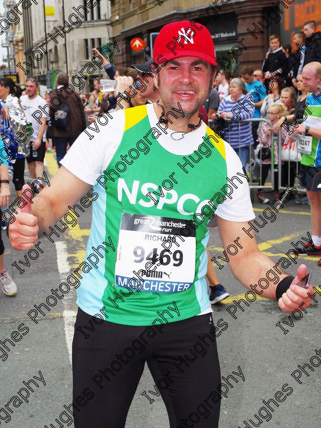 31.1 
 Keywords: NSPCC runners Great Manchester 10k Run 2016 9469