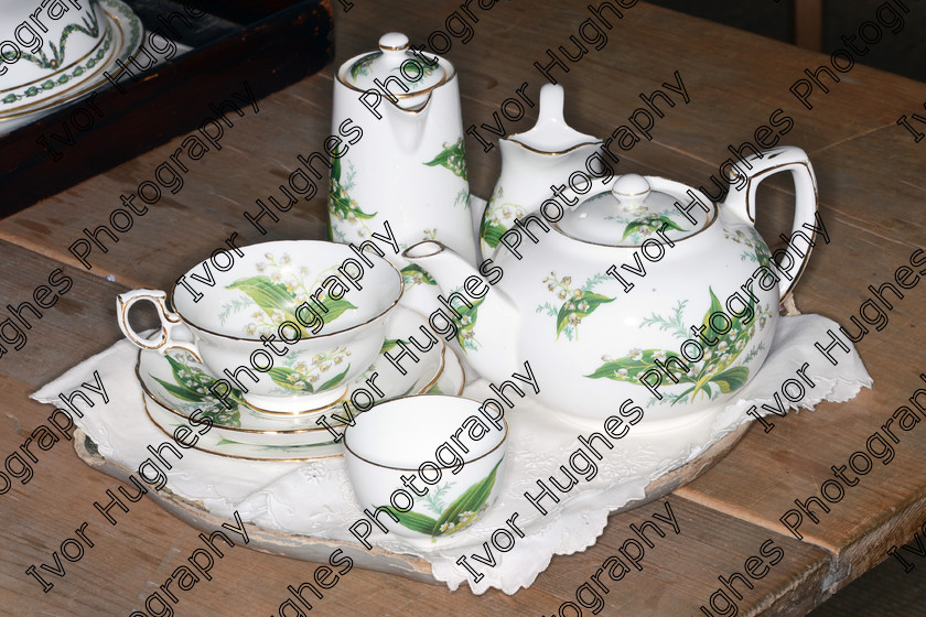 HK09 
 Keywords: Harewood House stately home mansion antique Georgian C18 kitchen tea set