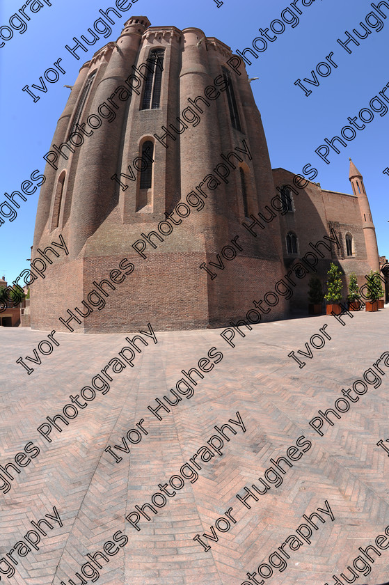 D3S 3192 
 Albi town city centre Tarn France street Cathedral fisheye lens photo 
 Keywords: Albi town city centre Tarn France street Cathedral fisheye lens photo