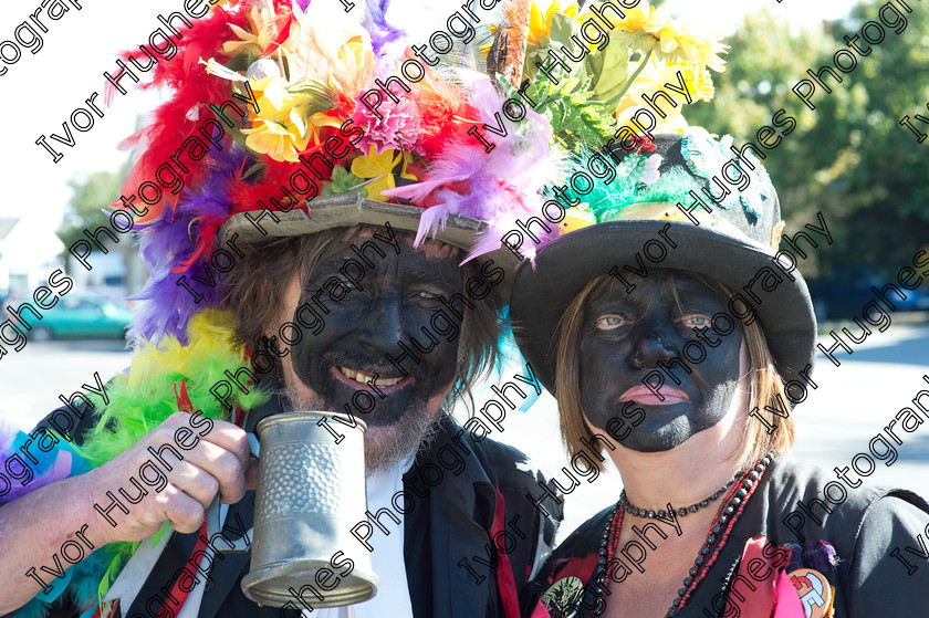 029 
 Keywords: Otley Yorkshire Folk Music Country dance Morris dancing singers Festival 2013