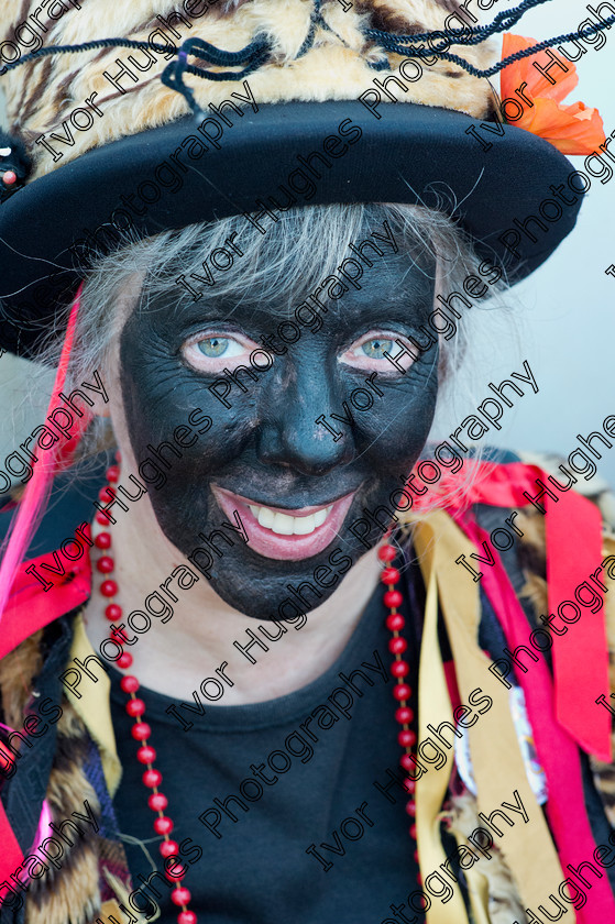 042 
 Keywords: Otley Yorkshire Folk Music Country dance Morris dancing singers Festival 2013