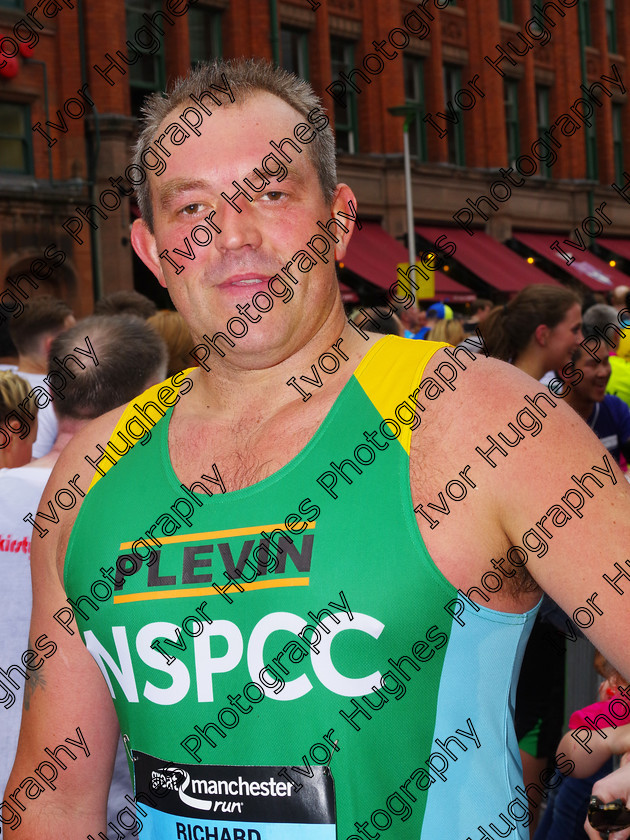 012.1 
 Keywords: NSPCC runners Great Manchester 10k Run 2016 19588