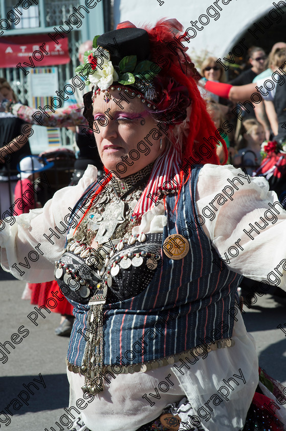 023 
 Keywords: Otley Yorkshire Folk Music Country dance Morris dancing singers Festival 2013