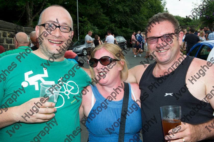 D3S 9461 
 Keywords: Abbey Inn Beer Music Festival Newlay Horsforth Leeds July 2014 Covered magazine