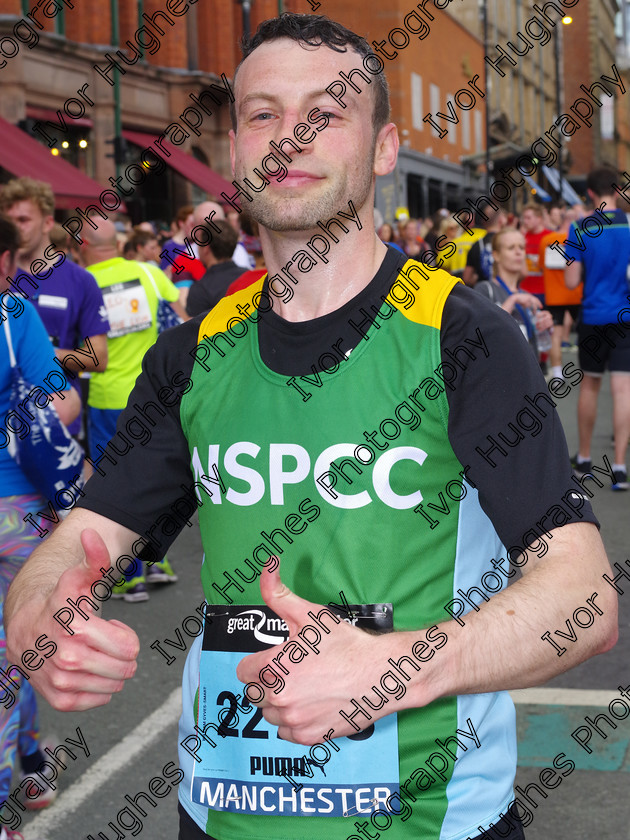 23.1 
 Keywords: NSPCC runners Great Manchester 10k Run 2016 22938