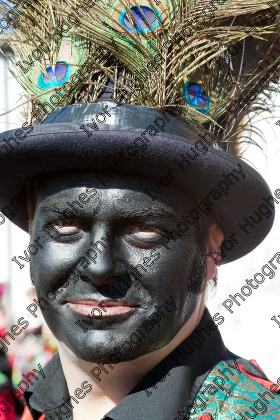 034 
 Keywords: Otley Yorkshire Folk Music Country dance Morris dancing singers Festival 2013