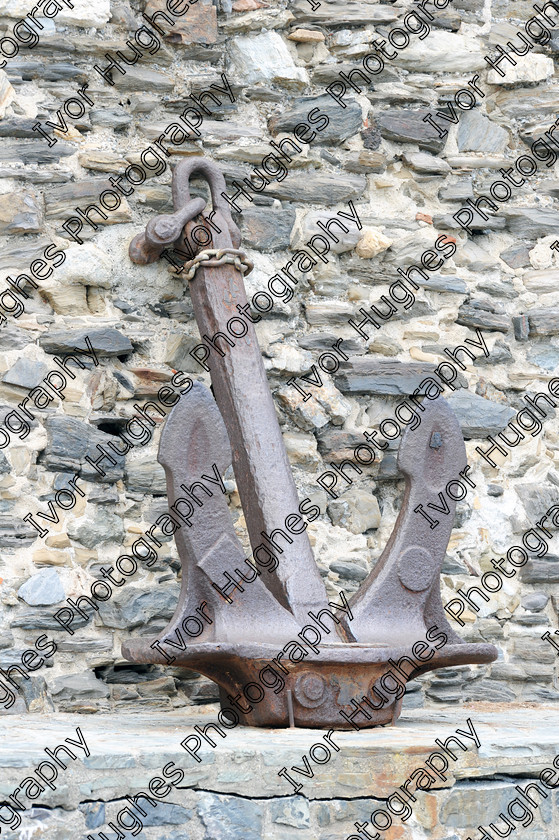 D3S 8940 
 Keywords: Collioure village fishing port Roussillon France 66 June 2014 stone ramparts fort fortress Vauban castle fortification defense defence tower large iron anchor