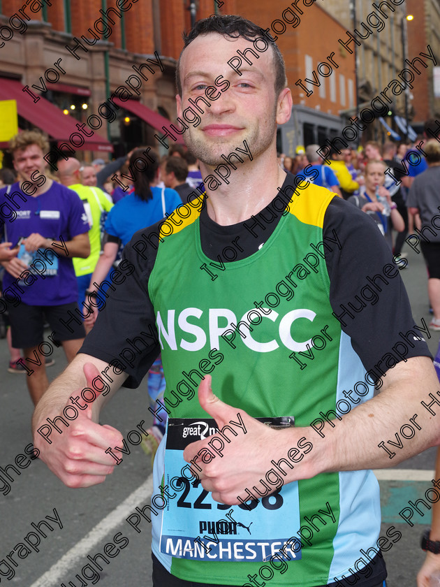 23 
 Keywords: NSPCC runners Great Manchester 10k Run 2016 22938