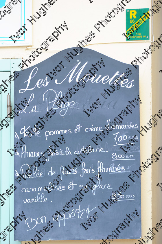 D3S 8917 
 Keywords: Collioure village fishing port Roussillon France 66 June 2014 Les Mouettes restaurant menu board