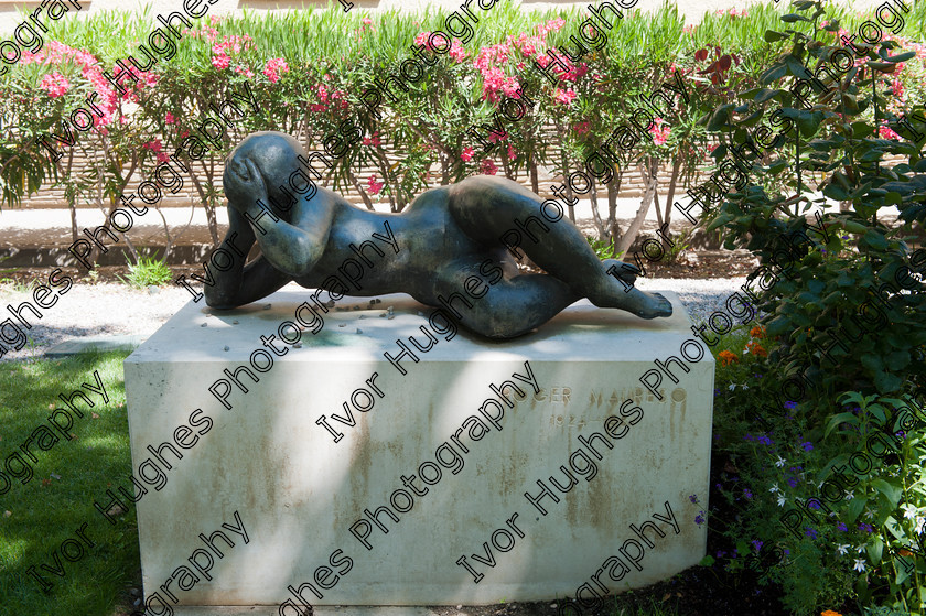 D3N 7592 
 Keywords: Elne Illiberis town village images Languedoc Roussillon 66 France Pyrenees ancient capital city sculpture Roger Maureso reclining nude woman bronze