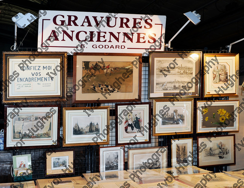 R39 
 Keywords: Rouen Puces rouennaises salon flea market antiques fair show brocante antiquites French France Normandy Seine Maritime