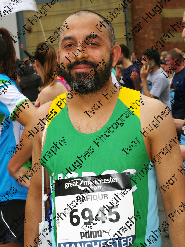 008 
 Keywords: NSPCC runners Great Manchester 10k Run 2016 6945