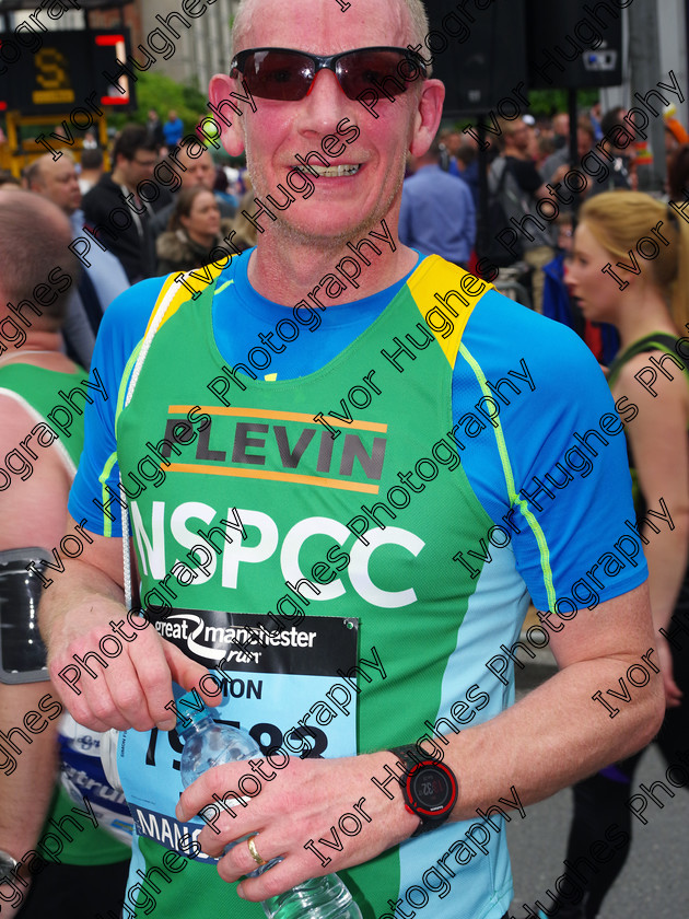 21 
 Keywords: NSPCC runners Great Manchester 10k Run 2016