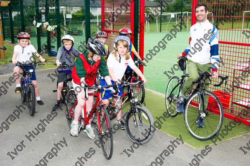 008 
 Keywords: Ireland Wood Primary School Cycling Event Greg Mulholland Keith Senior David Stone