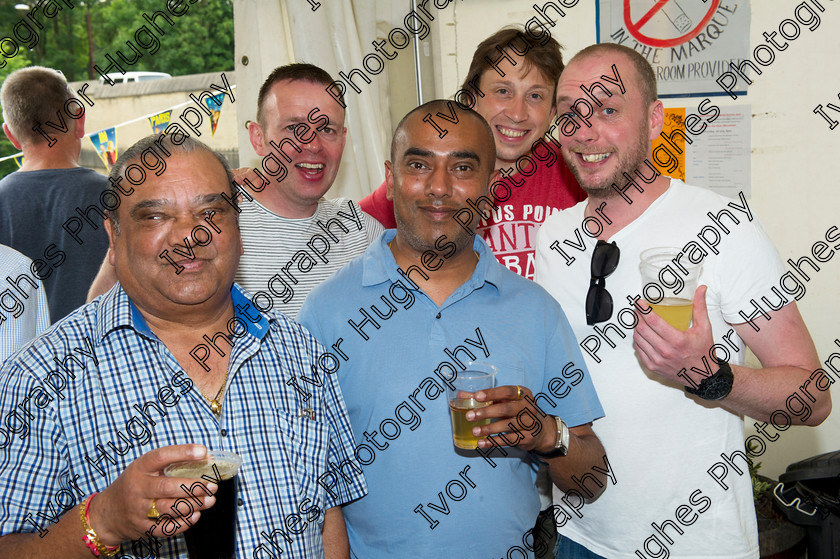 D3S 9452 
 Keywords: Abbey Inn Beer Music Festival Newlay Horsforth Leeds July 2014 Covered magazine