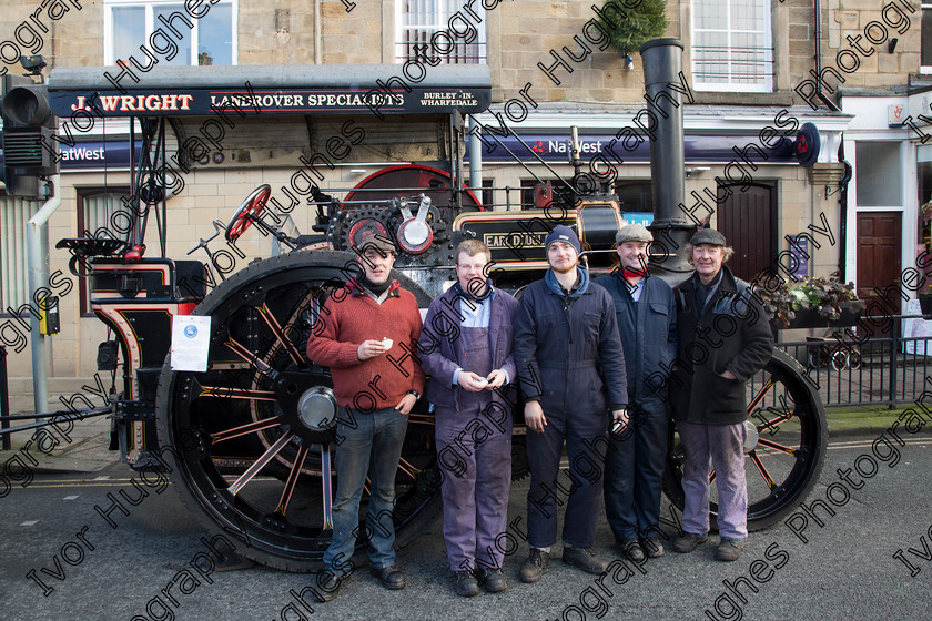 BV0A0018 
 Keywords: 2014 12 07 December Otley Yorkshire Victorian Fair steam traction engine Earl Douglas J Wright Land Rover specialist Burley in Wharfedale