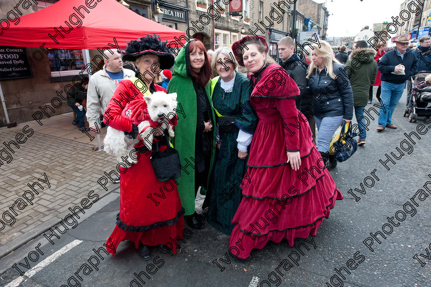 D3N 6694 
 Keywords: Otley LS21 Yorkshire Victorian Fair 2013 costume street market