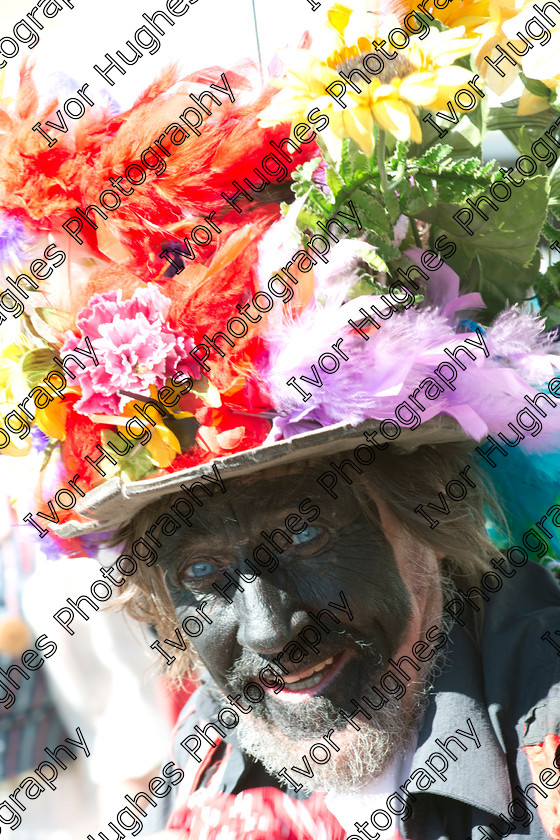 021 
 Keywords: Otley Yorkshire Folk Music Country dance Morris dancing singers Festival 2013