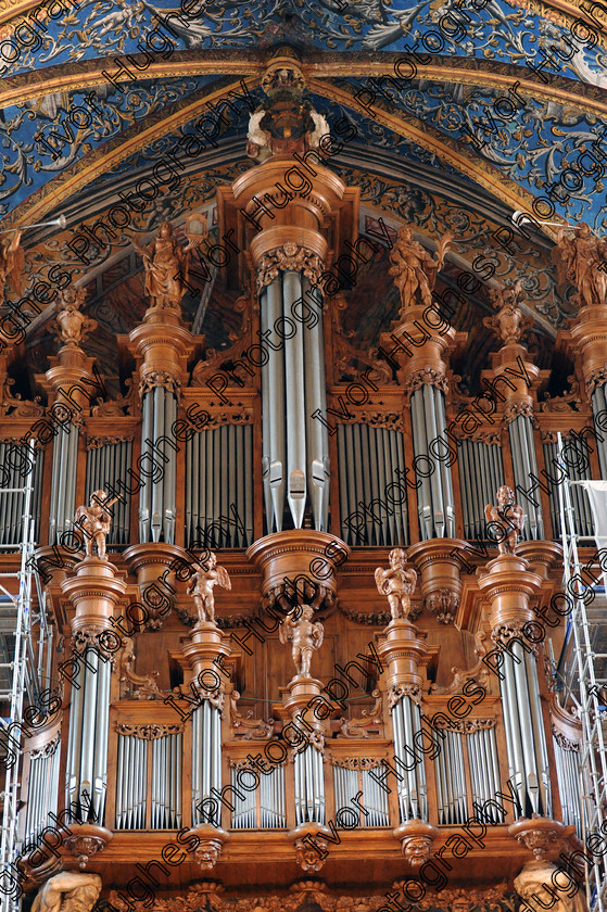 D3S 3213 
 Albi town city centre Tarn France cathedral organ pipes 
 Keywords: Albi town city centre Tarn France cathedral organ pipes