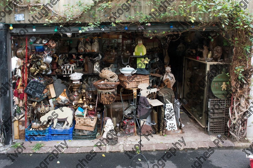 DSC 7241 
 Paris antiques fleamarket puces Saint Ouen Clignancourt 
 Keywords: Paris France French antiques fleamarket puces Saint Ouen Clignancourt marche vernaison market alley junk shop brocante