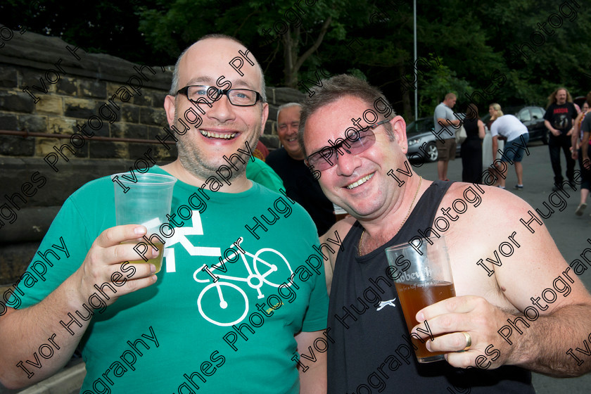 D3S 9458 
 Keywords: Abbey Inn Beer Music Festival Newlay Horsforth Leeds July 2014 Covered magazine